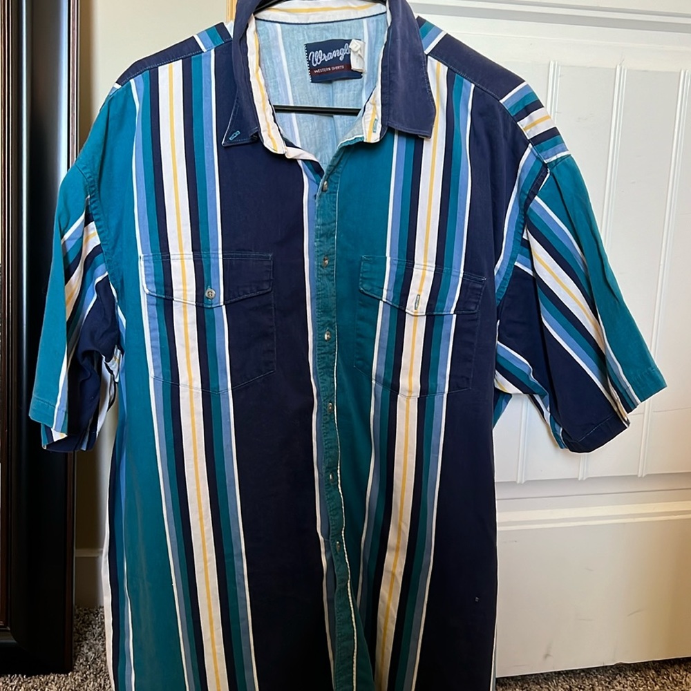 Vintage Wrangler Button Up